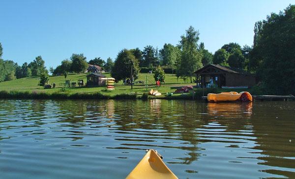 tour du plan d'eau de vieure