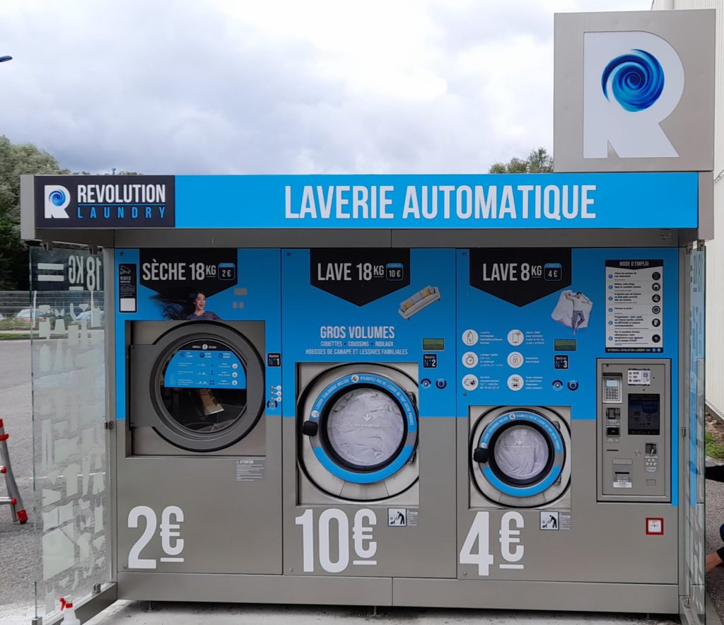 Wash ME (Ex Revolution Laundry) : Laverie automatique - Officiel